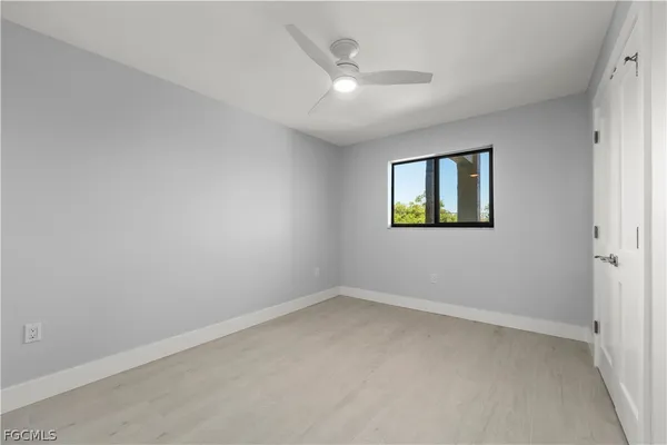 $650,000 | 671 East Gulf Drive, Unit 3D2, Sanibel, FL 33957