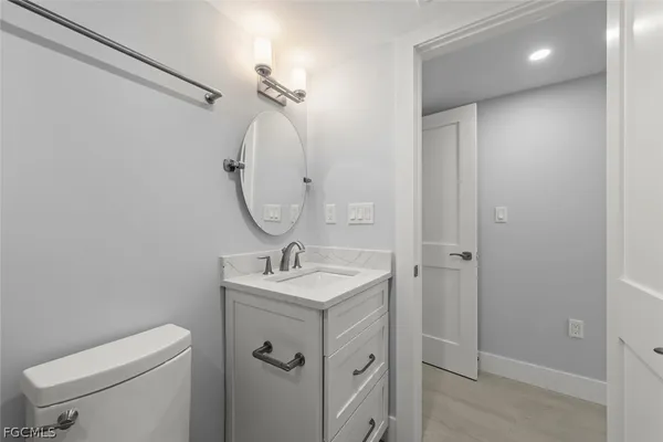 $650,000 | 671 East Gulf Drive, Unit 3D2, Sanibel, FL 33957