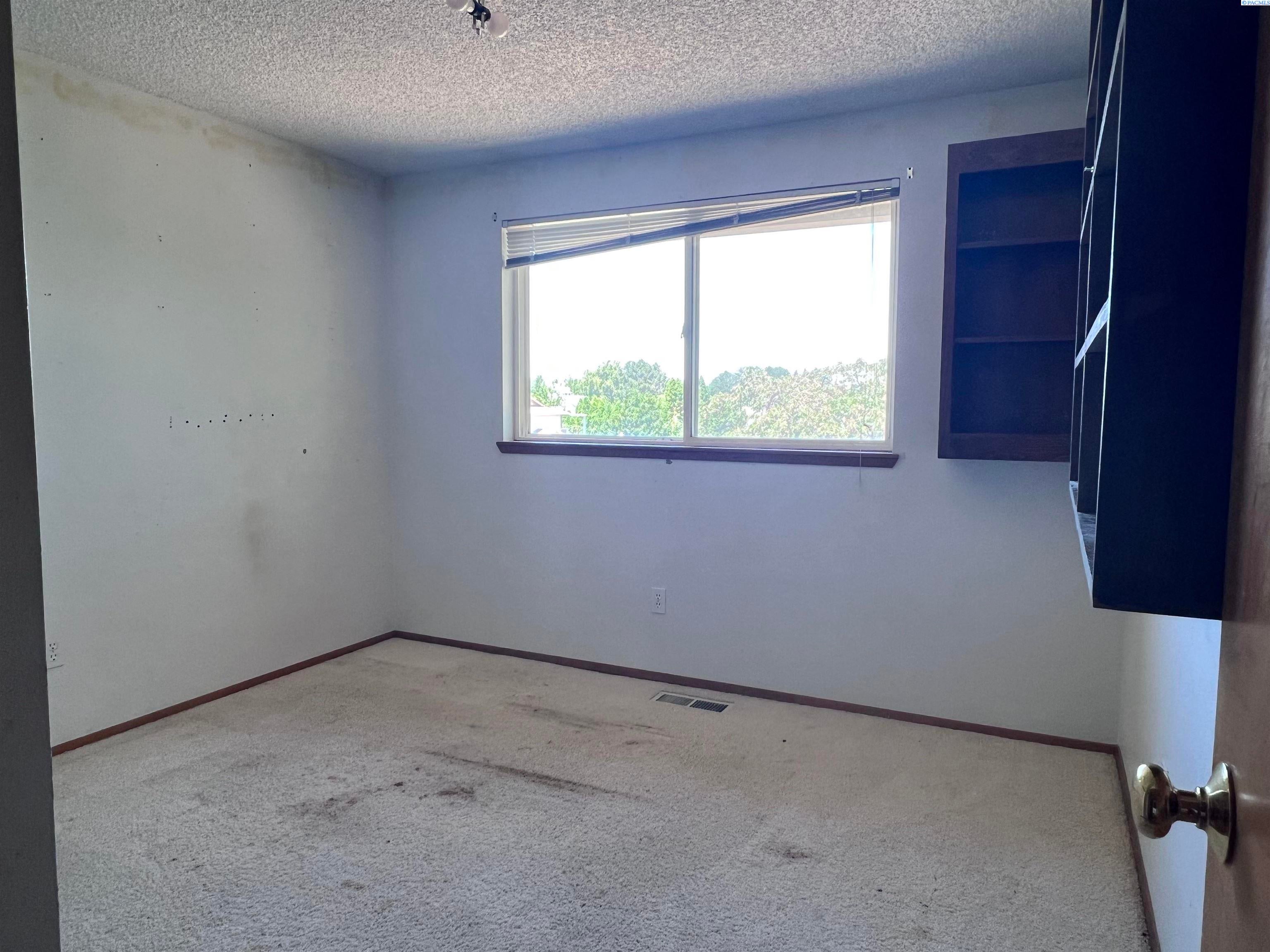 3603 South Caballo Road Kennewick, WA 99338 - Photo 15 of 29 Gallery Image 15