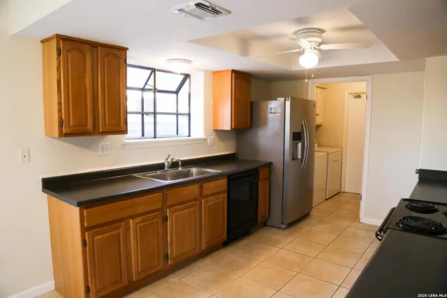 $1,925 | 14126 Parkhurst Street, San Antonio, TX 78232