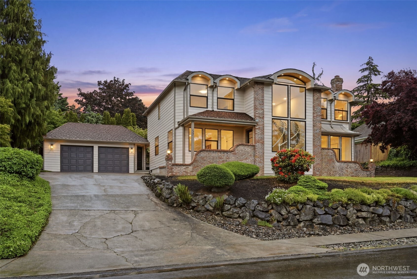 57 Chapman Loop Steilacoom, WA 98388 - Photo 1 of 40