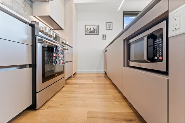 $699,000 | 191 Condor Street, Unit 9, Boston, MA 02128