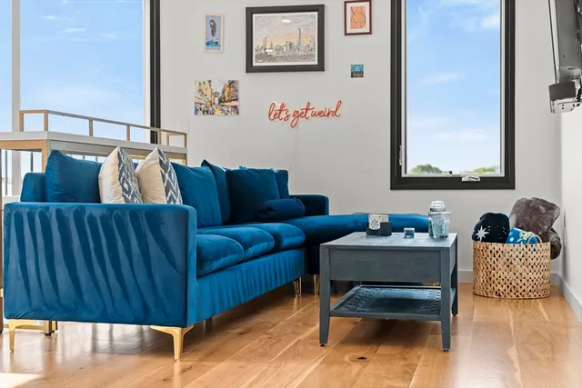 $699,000 | 191 Condor Street, Unit 9, Boston, MA 02128