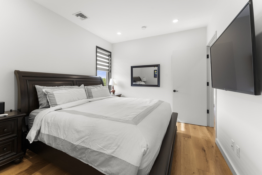 191 Condor Street, Unit 9 Boston, MA 02128 - Photo 29 of 38