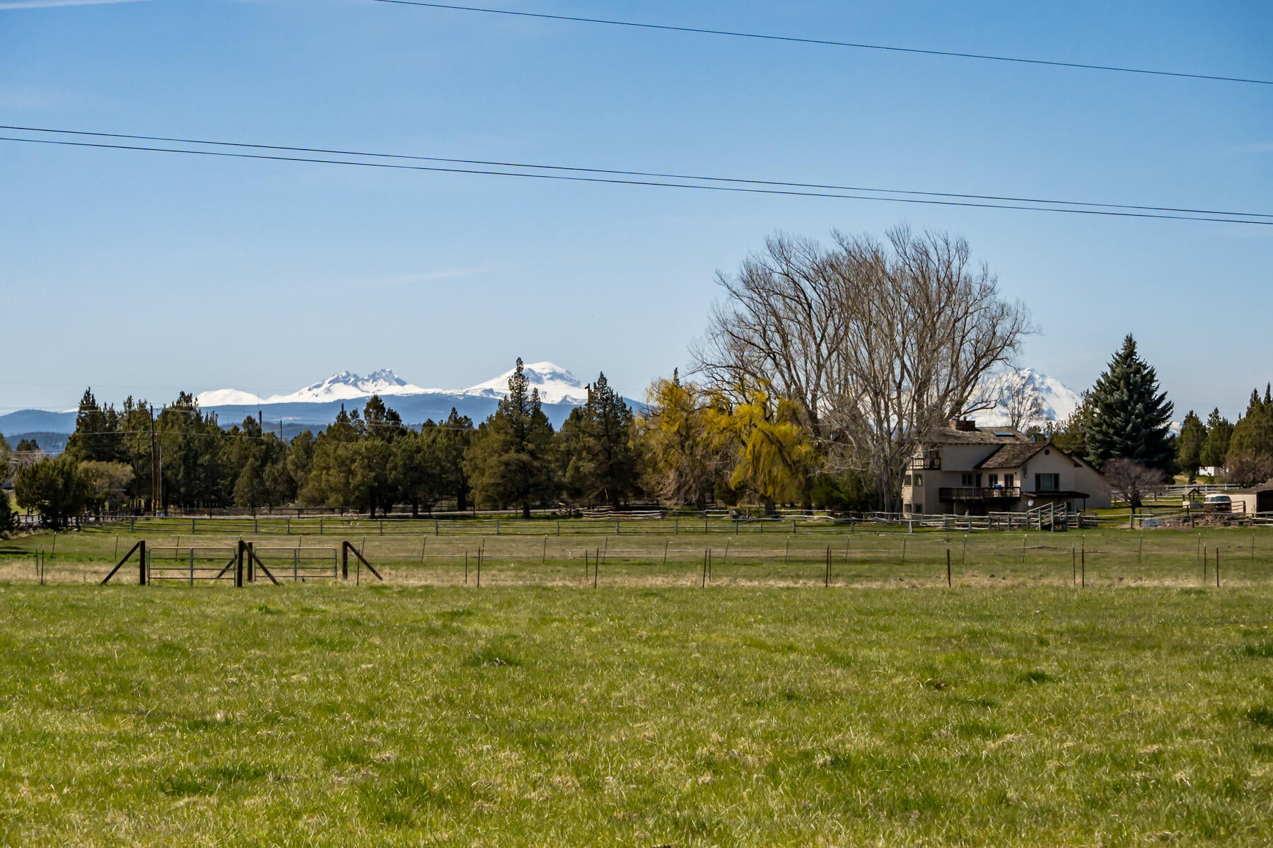 22070 Erickson Road Bend, OR 97701 - Photo 33 of 37 JH5_9210