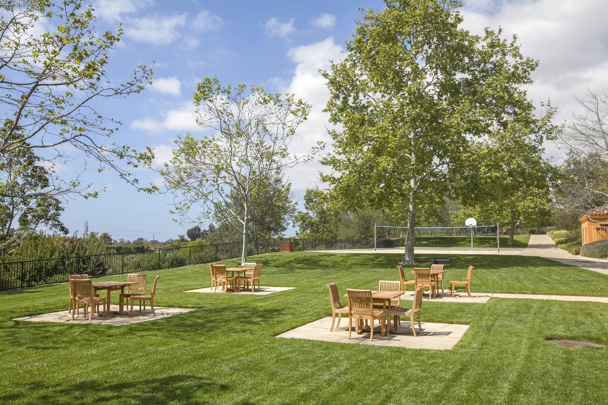 Lot 50 Via Rancho Cielo Rancho Santa Fe, CA 92067 - Photo 13 of 15 Picnic area