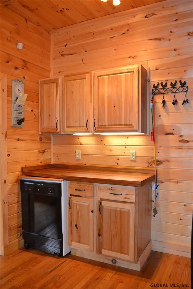463 Hadlock Pond Road Fort Ann, NY 12827 - Photo 9 of 50 Photo 9