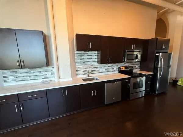 $299,500 | 2917 Main Street, Unit 320, Buffalo, NY 14214