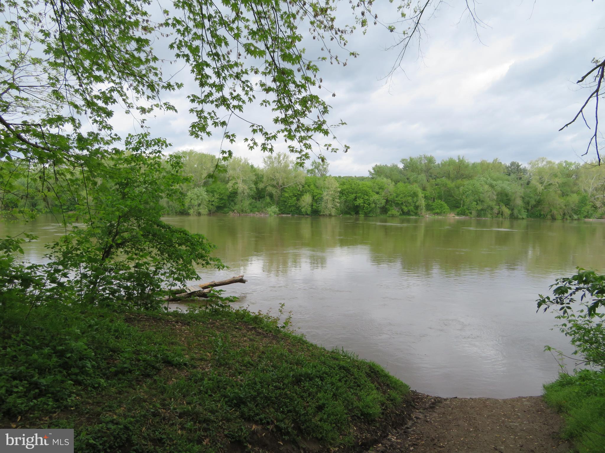 26 Raging River Road Falling Waters, WV 25419 - Photo 2 of 32 River Access