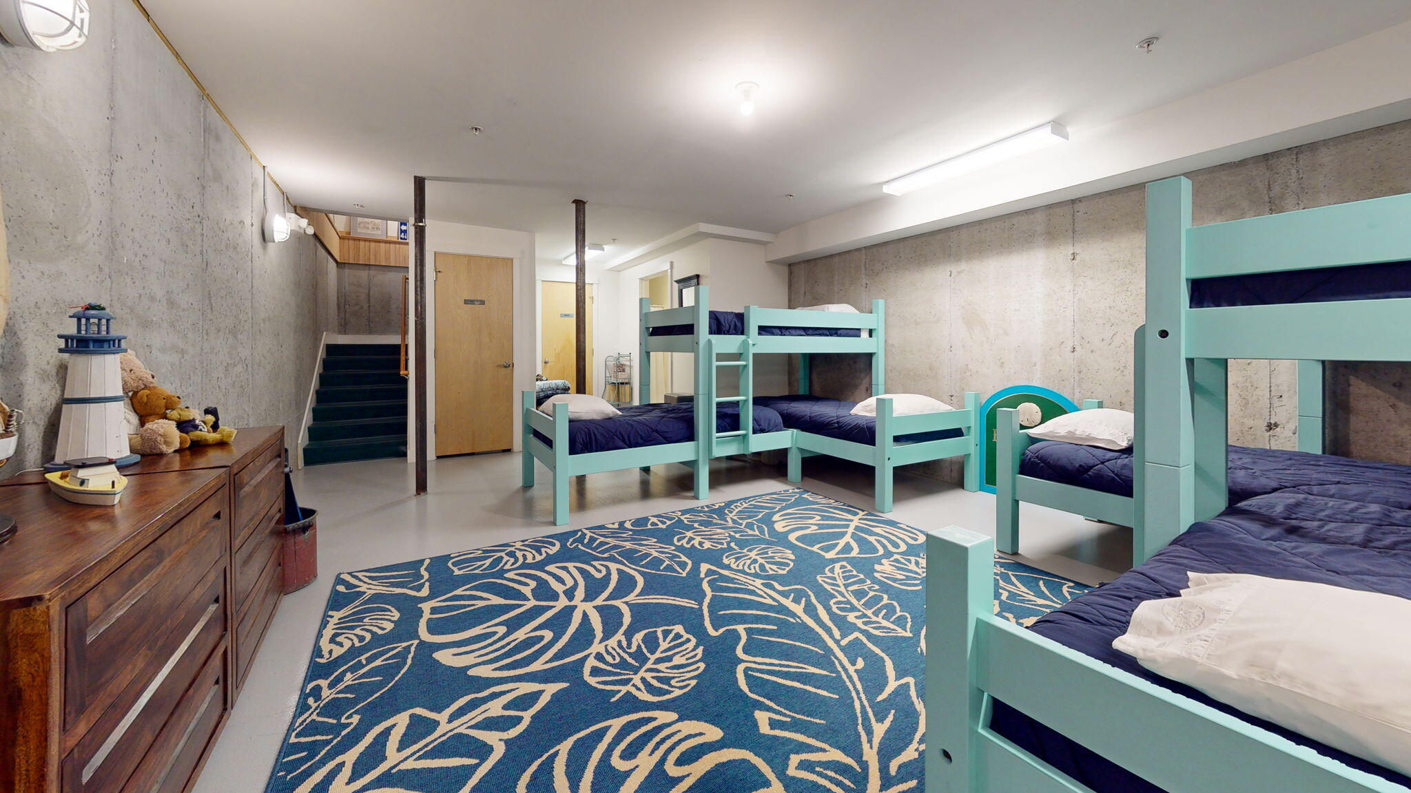 823 Popham Road Phippsburg, ME 04562 - Photo 21 of 82 21-web-or-mls-Bedroom - 2025-10-07T16154