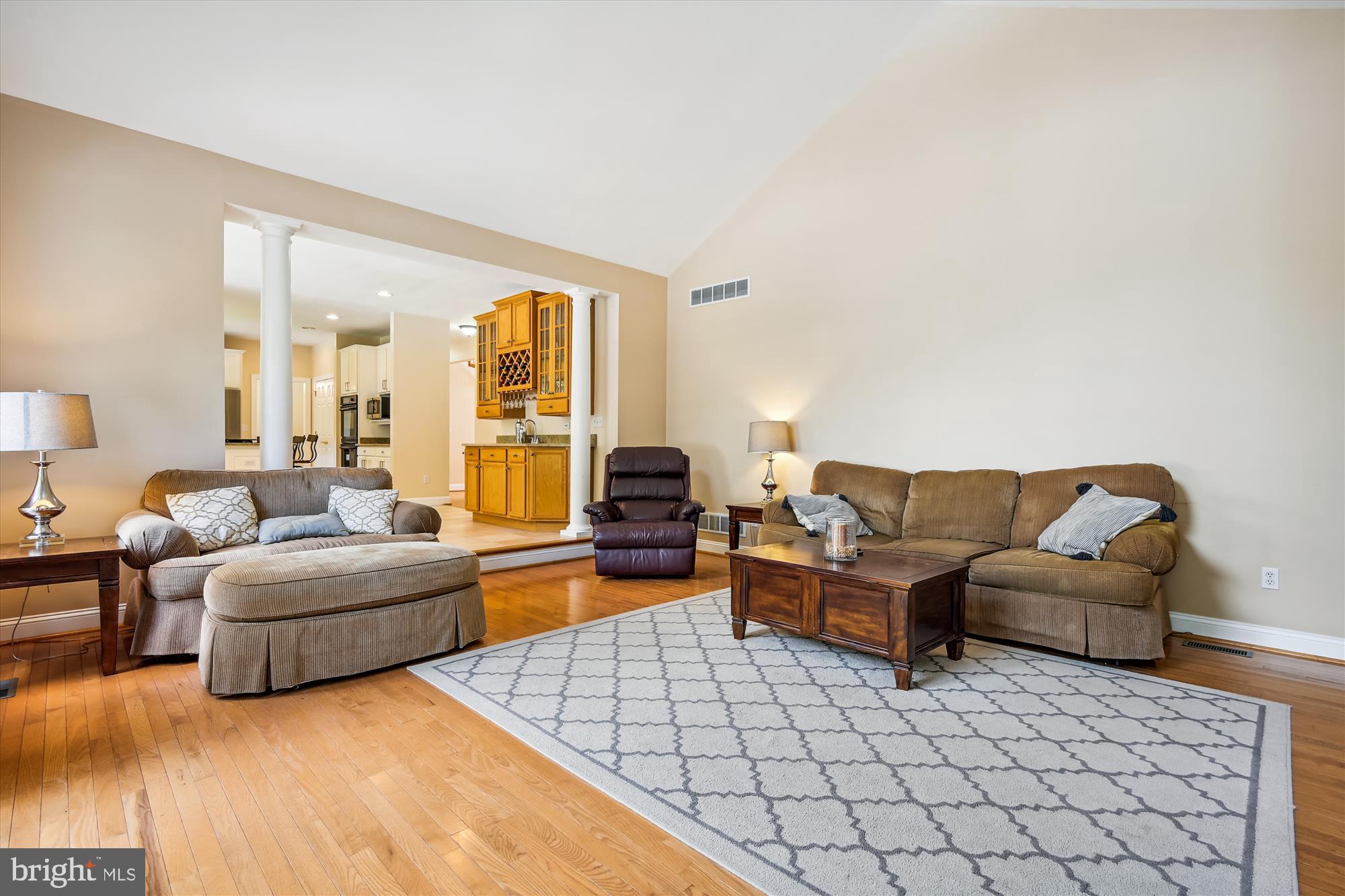1124 Bay Ridge Road Annapolis, MD 21403 - Photo 26 of 60 Column-Framed Family Room