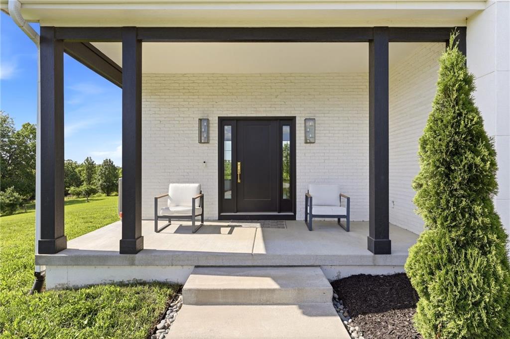 29706 East Easley Road Lee's Summit, MO 64086 - Photo 4 of 85