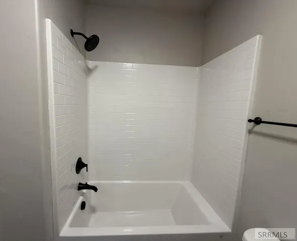 $345,000 | 310 North East Street, Arco, ID 83213