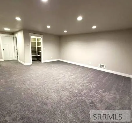 $345,000 | 310 North East Street, Arco, ID 83213