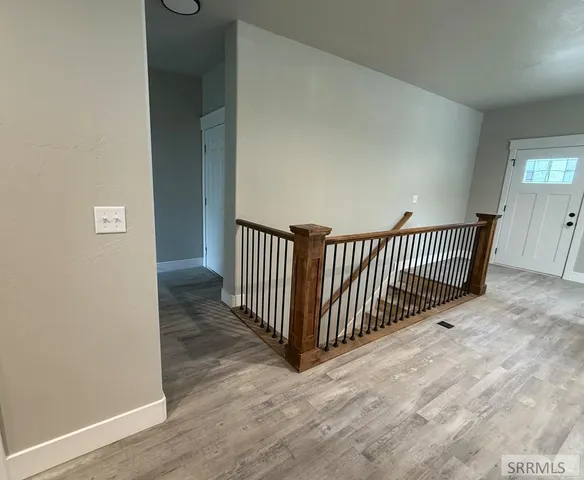 $345,000 | 310 North East Street, Arco, ID 83213