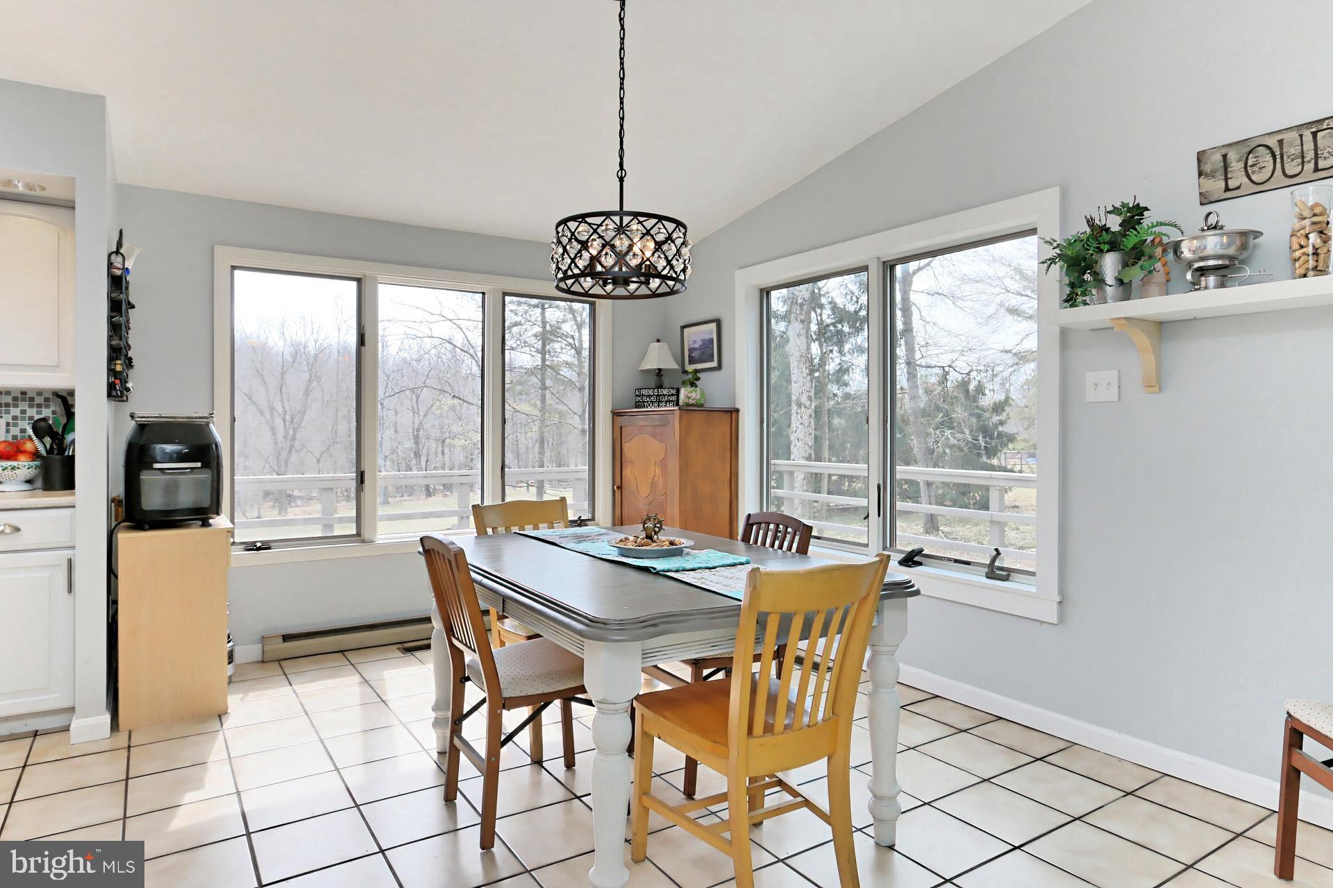 39360 Rodeffer Road Lovettsville, VA 20180 - Photo 9 of 29 Gallery Image 9