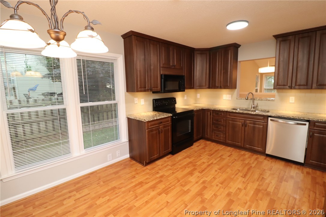 12305 Harcourt Drive Raleigh, NC 27613 - Photo 10 of 42