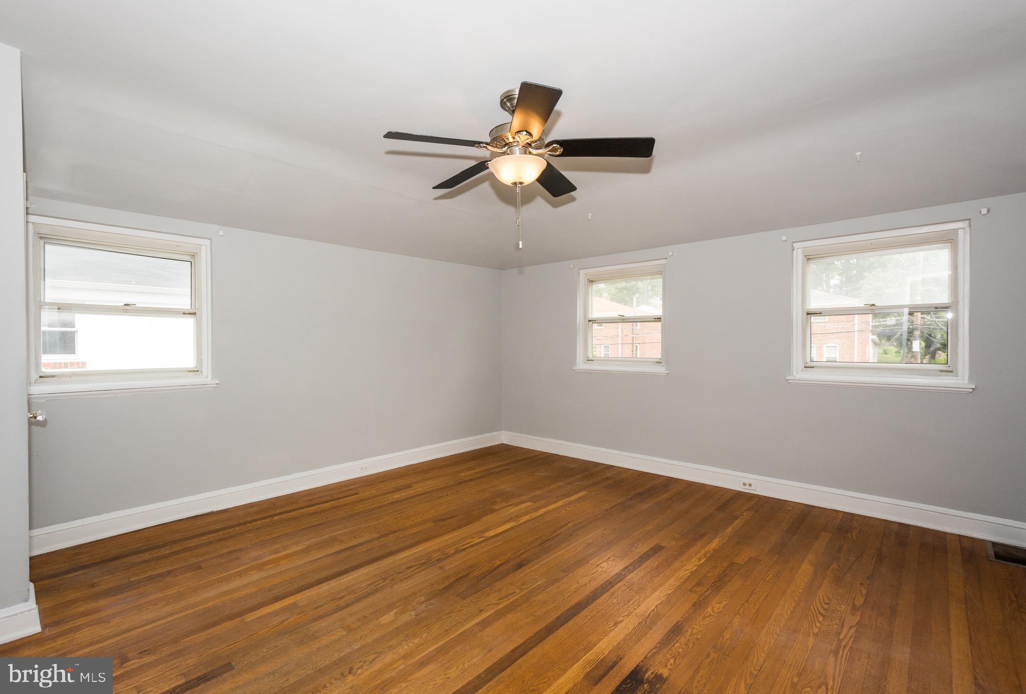 1655 Yakona Road Baltimore, MD 21286 - Photo 13 of 19 Master bedroom view