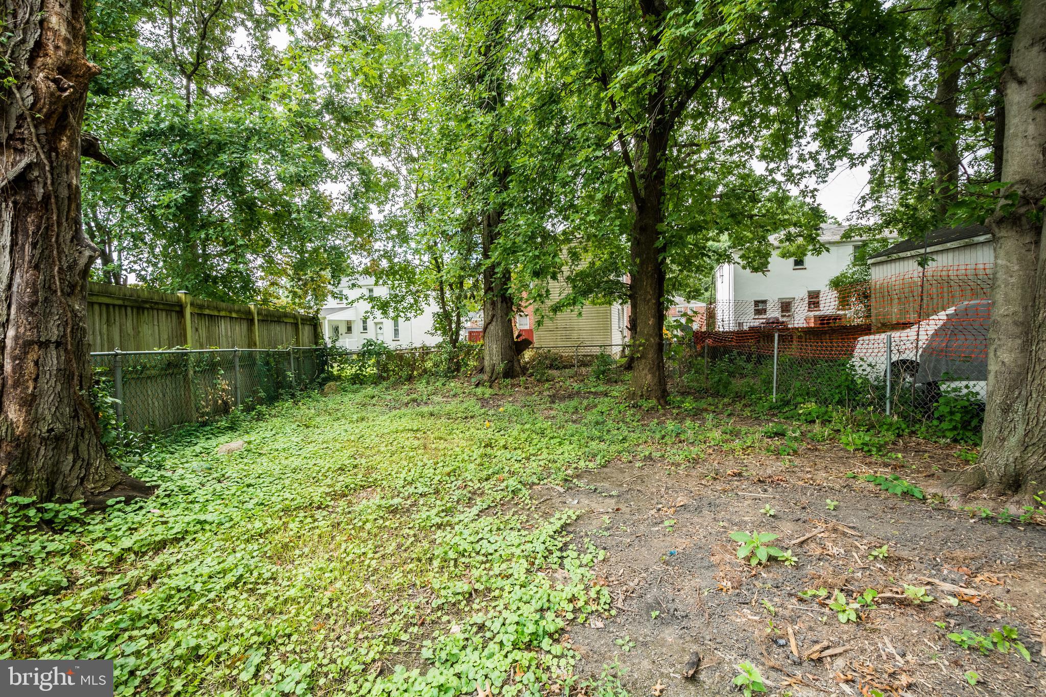 1655 Yakona Road Baltimore, MD 21286 - Photo 19 of 19 Backyard