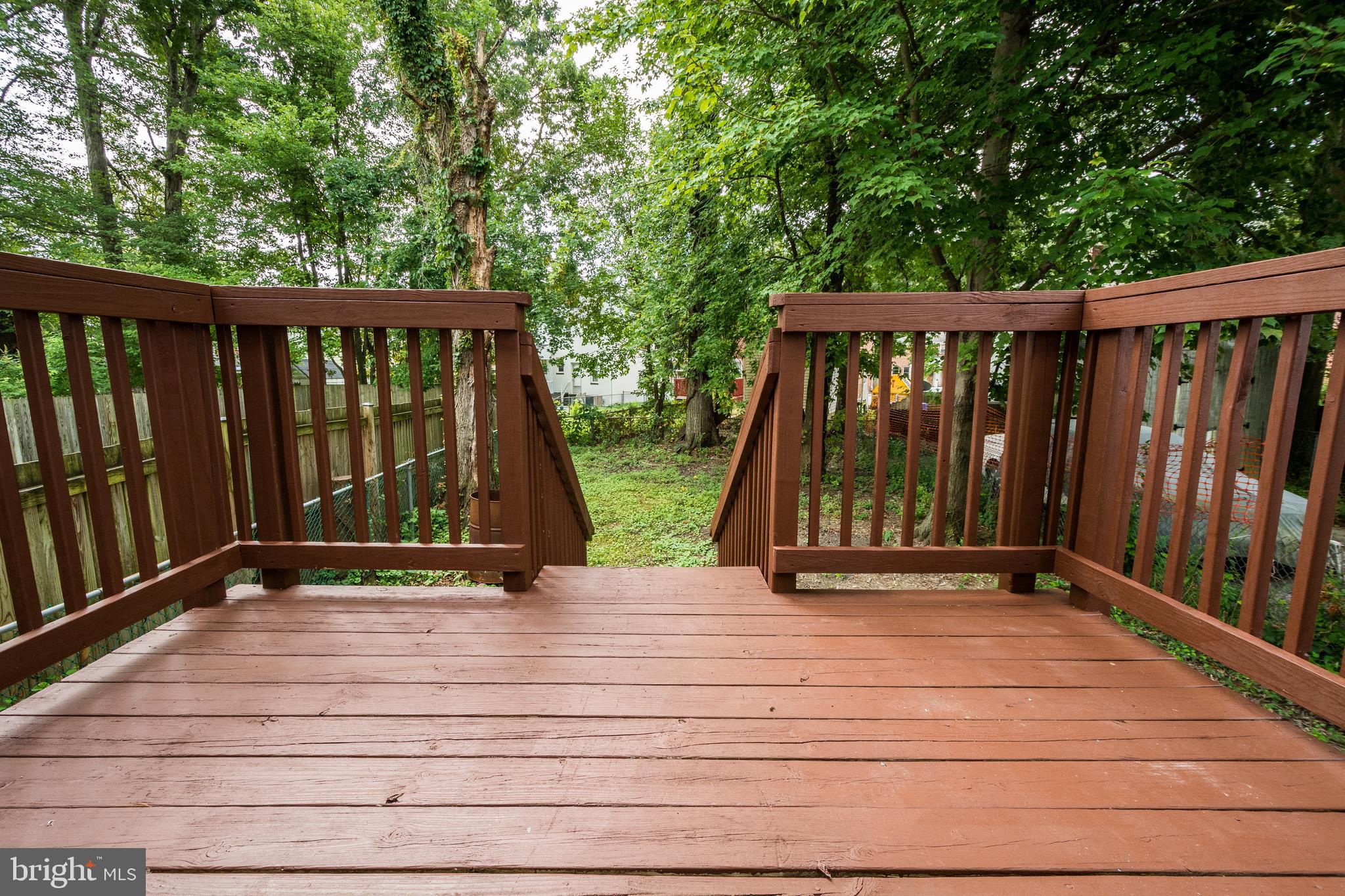 1655 Yakona Road Baltimore, MD 21286 - Photo 6 of 19 Deck