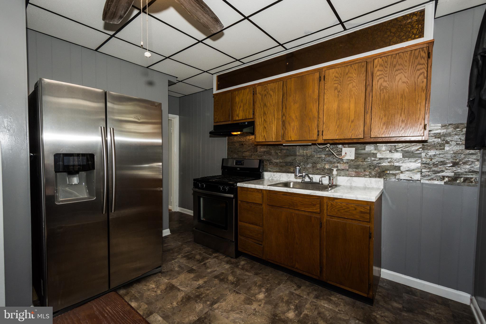 1655 Yakona Road Baltimore, MD 21286 - Photo 10 of 19 Kitchen