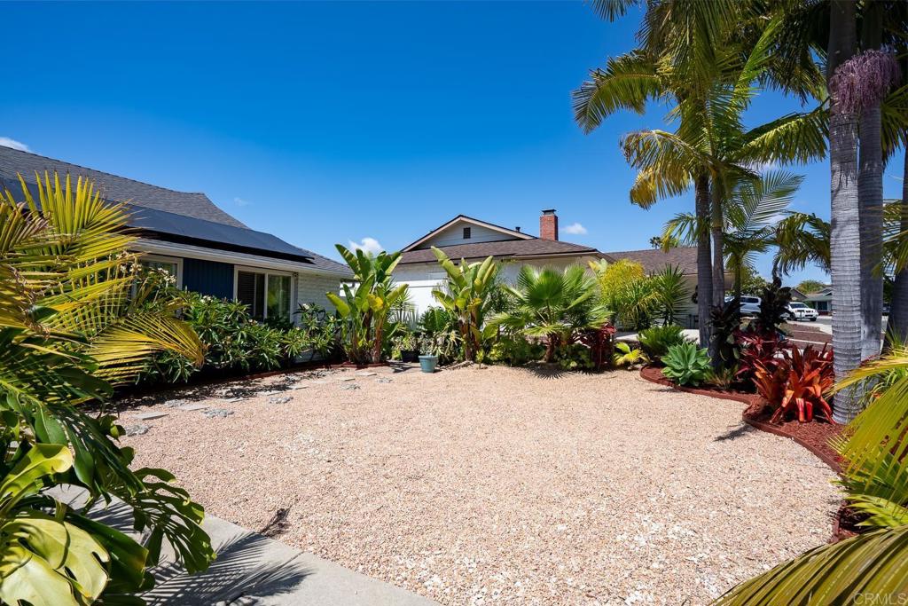 415 Via Emily Avenue Oceanside, CA 92057 - Photo 5 of 28