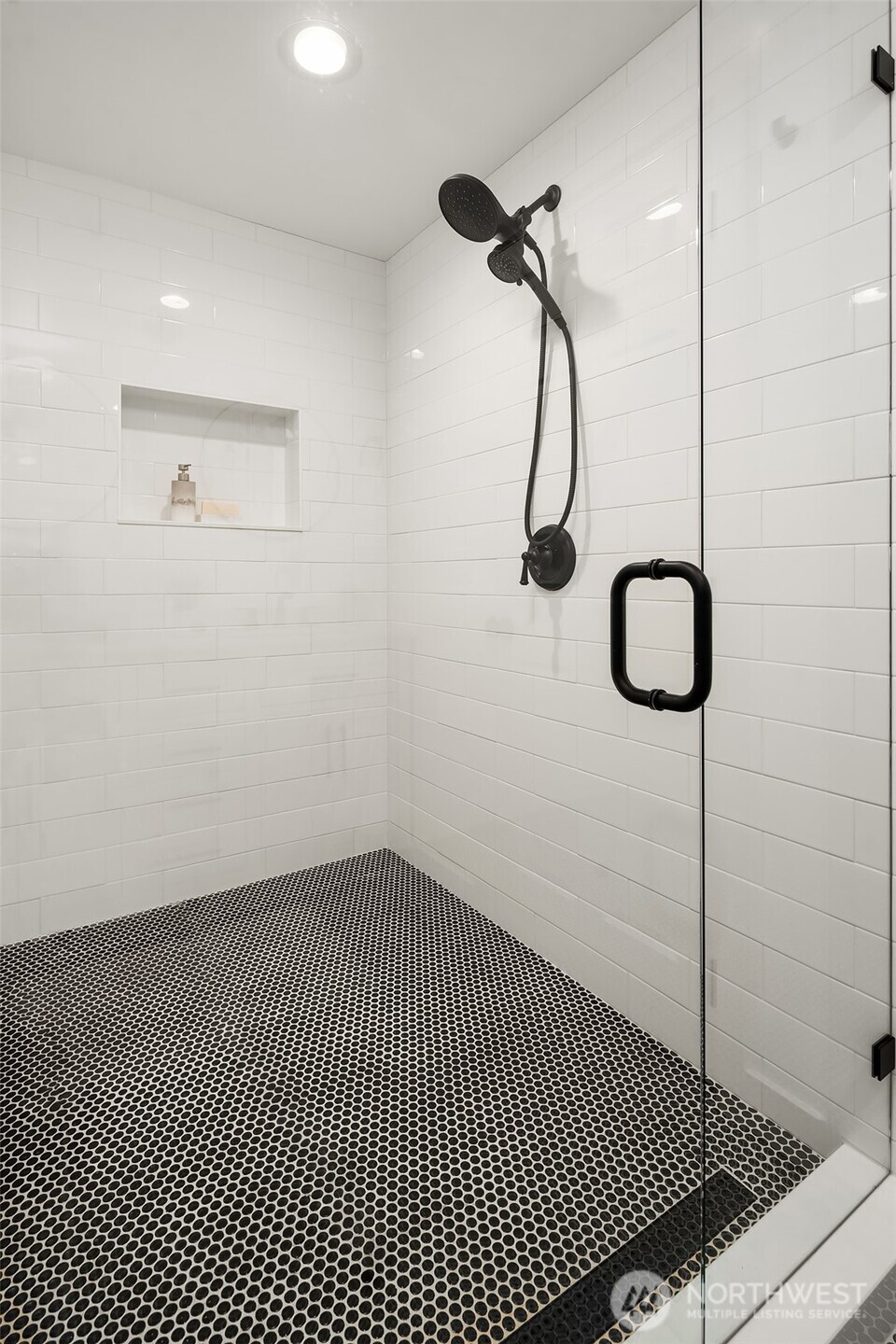 2640 Southwest 163rd Street Burien, WA 98166 - Photo 31 of 40