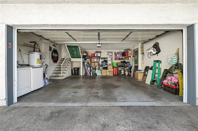 a view of a garage