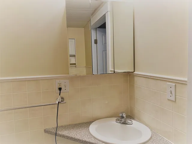 $399,000 | 27 Wesley Street, Bath, ME 04530