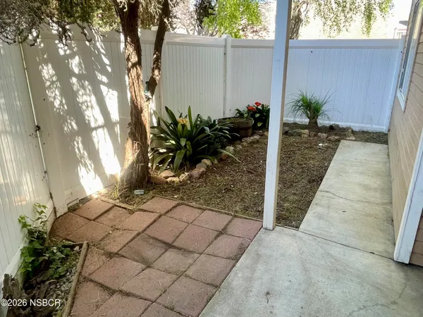 $357,000 | 2475 Village Green, Santa Maria, CA 93455