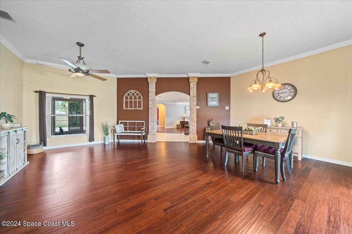 1952 Gloria Circle Palm Bay, FL 32905 - Photo 5 of 47 Living room - Dining room