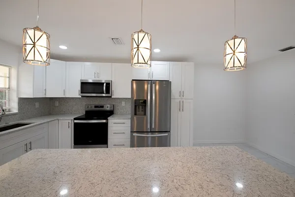 $2,200 | 5220 Nesting Way, Unit D, Delray Beach, FL 33484