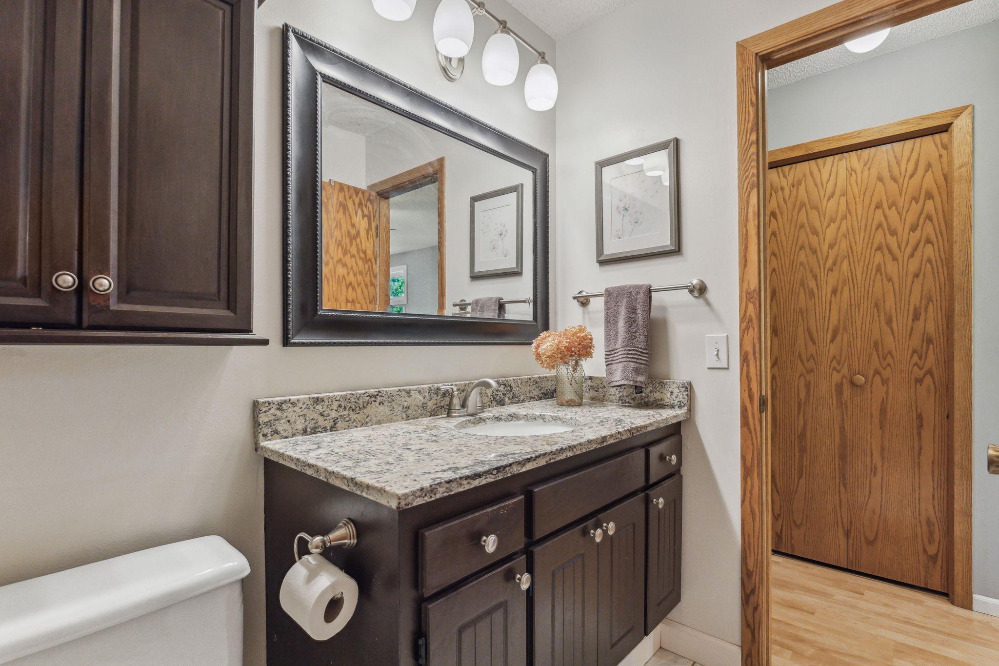 1355 Viewcrest Road Shoreview, MN 55126 - Photo 16 of 40