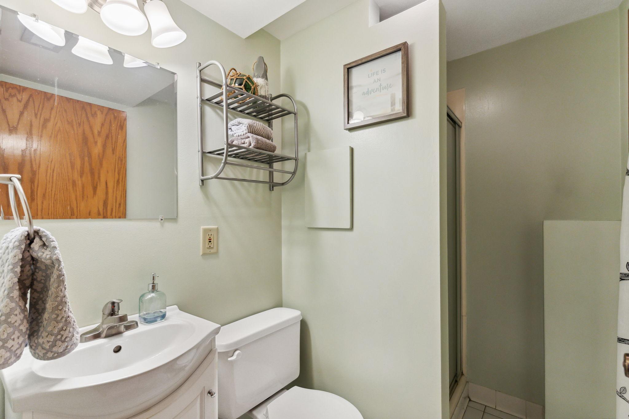 1355 Viewcrest Road Shoreview, MN 55126 - Photo 23 of 40