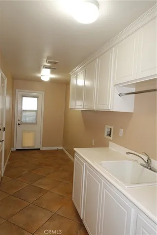 $6,500 | 1840 West Deerfield Road, Santa Ana, CA 92704