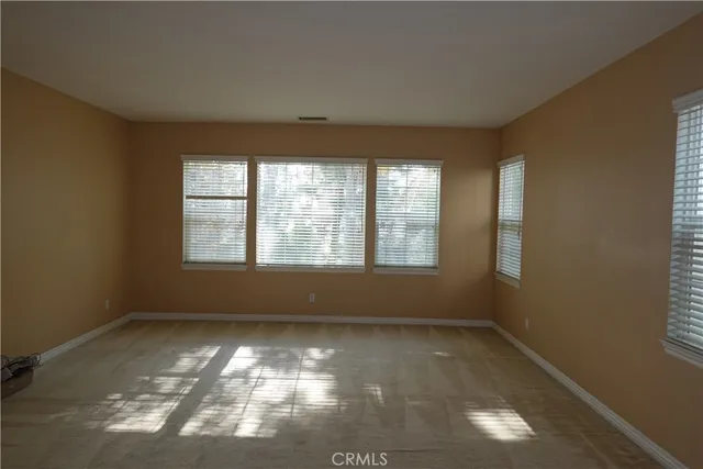 $6,500 | 1840 West Deerfield Road, Santa Ana, CA 92704