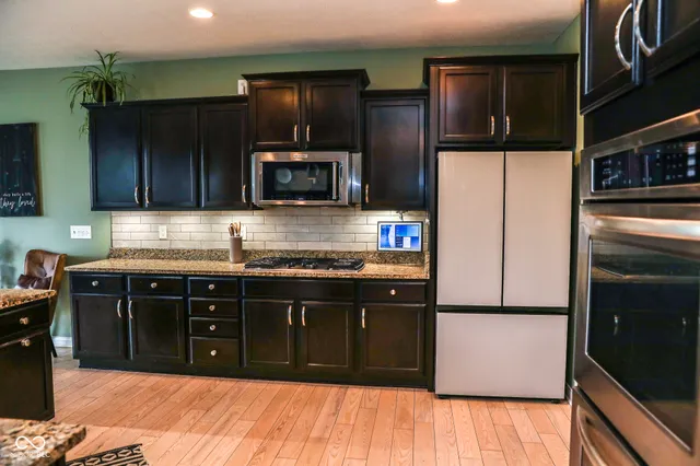 $649,900 | 952 Silverheels Drive, Westfield, IN 46074