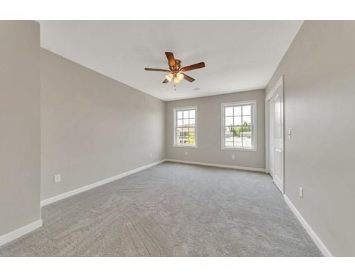 90 Jennings Street Springfield, MA 01119 - Photo 14 of 20