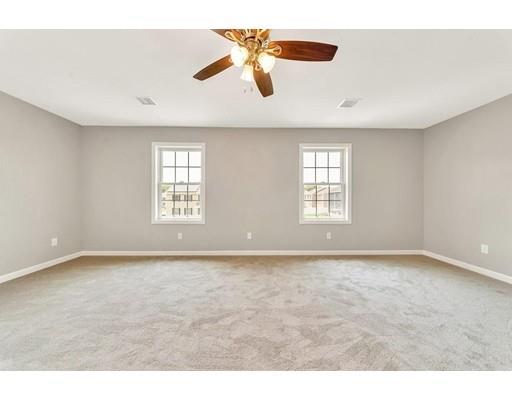 90 Jennings Street Springfield, MA 01119 - Photo 15 of 20
