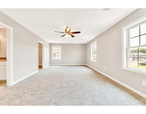 90 Jennings Street Springfield, MA 01119 - Photo 10 of 20
