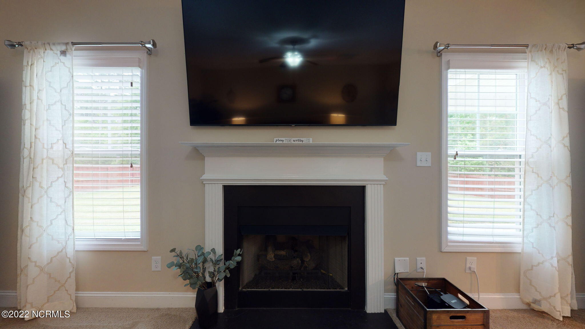 145 Peytons Ridge Drive Hubert, NC 28539 - Photo 16 of 52 28-web-or-mls-145-Peytons-Ridge-Dr-Huber
