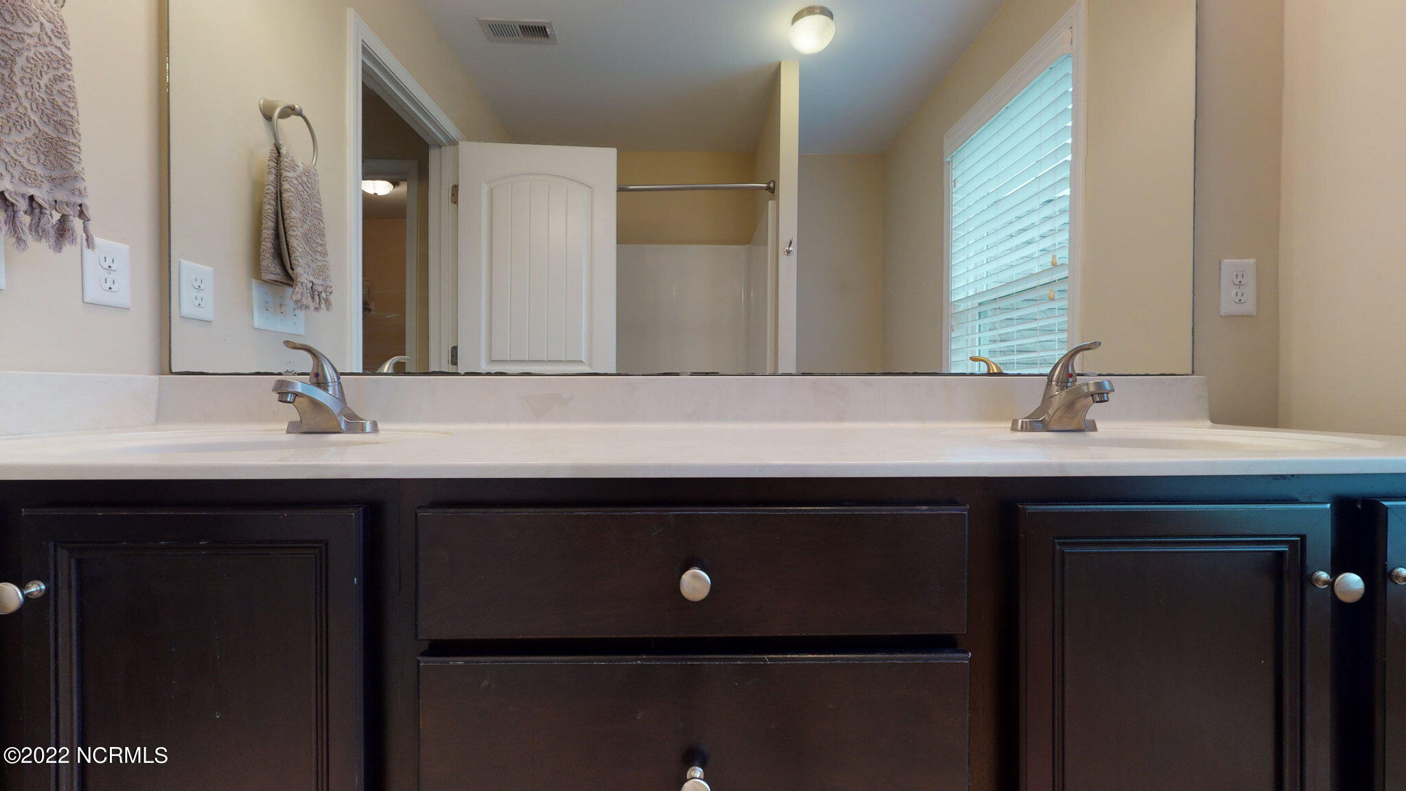 145 Peytons Ridge Drive Hubert, NC 28539 - Photo 20 of 52 44-web-or-mls-145-Peytons-Ridge-Dr-Huber