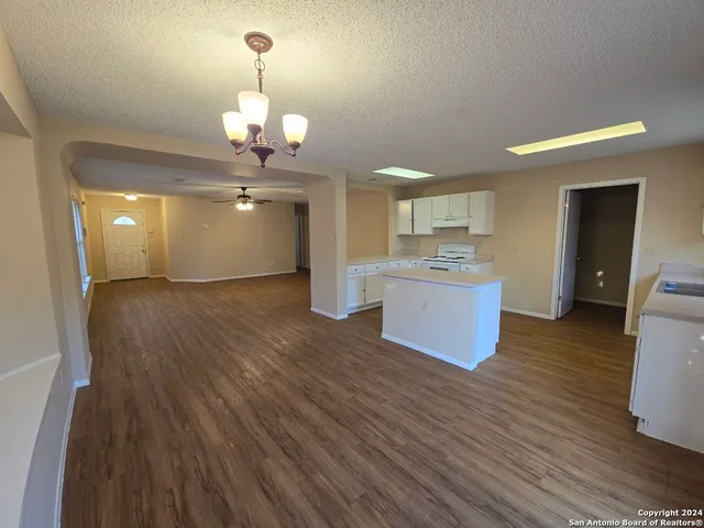 $199,900 | 6670 Snow Meadow Drive, Converse, TX 78109