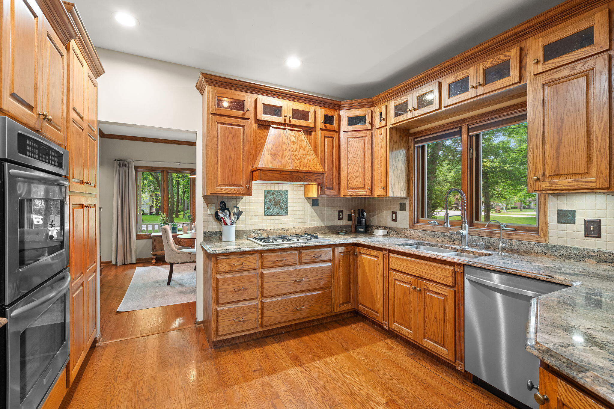 12227 South Williams Court Crown Point, IN 46307 - Photo 15 of 68 2048x1365