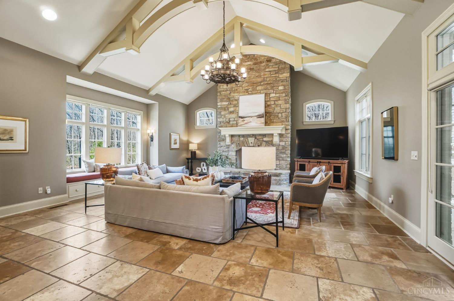 1054 Observatory Point Maineville, OH 45039 - Photo 20 of 82 Dramatic views of the family room. Natural light floods the room.