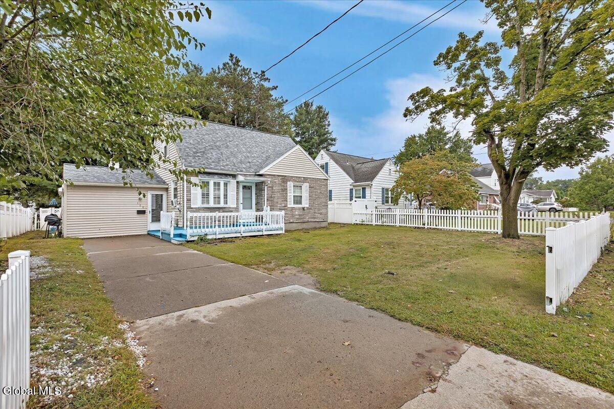 126 Osborne Road Colonie, NY 12205 - Photo 3 of 42 03-126 Osborne Rd-3