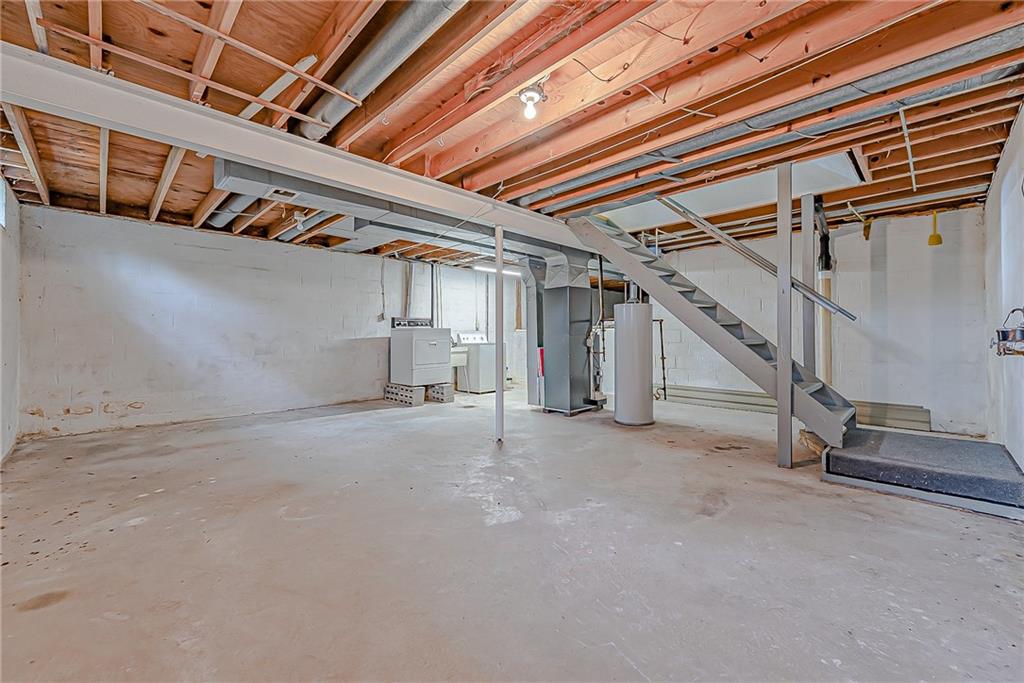 5830 Claridge Export Road Export, PA 15632 - Photo 23 of 25 a view of an empty room