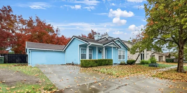 $375,900 | 1753 River Run Drive, Linda, CA 95901