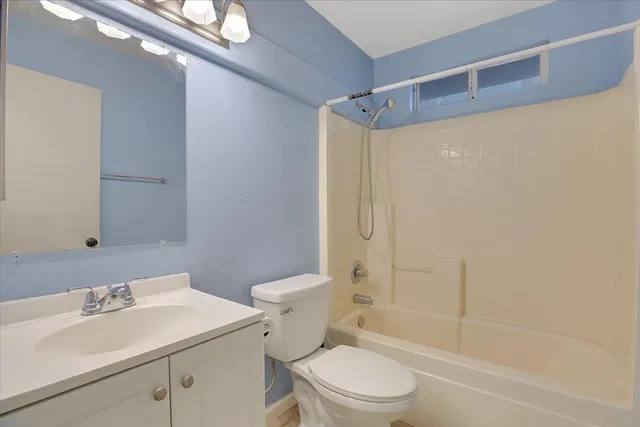 $375,900 | 1753 River Run Drive, Linda, CA 95901