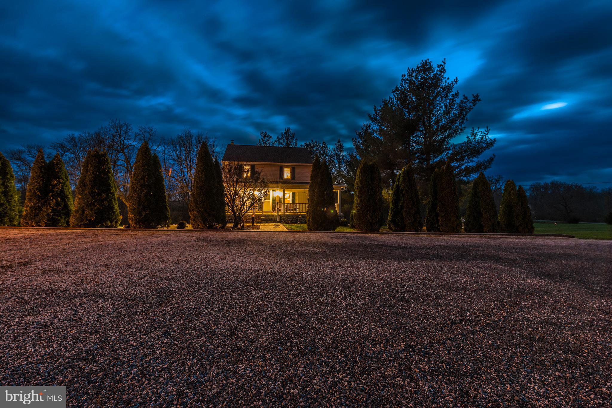 12539 Layman Road Thurmont, MD 21788 - Photo 8 of 50 Front Twilight